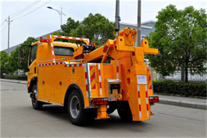 西乡高速路拖车费